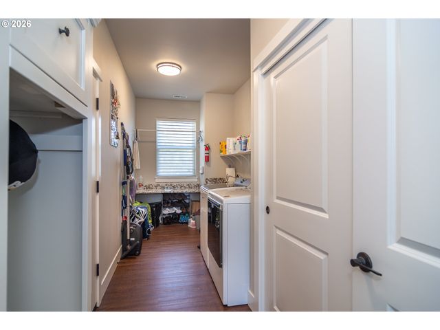 1232 SOUTHRIDGE Way, Roseburg, OR 97470