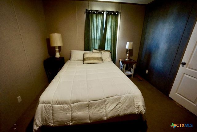 1502 W Monroe Avenue, Port O'connor, TX 77982