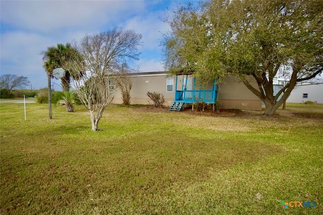 1502 W Monroe Avenue, Port O'connor, TX 77982