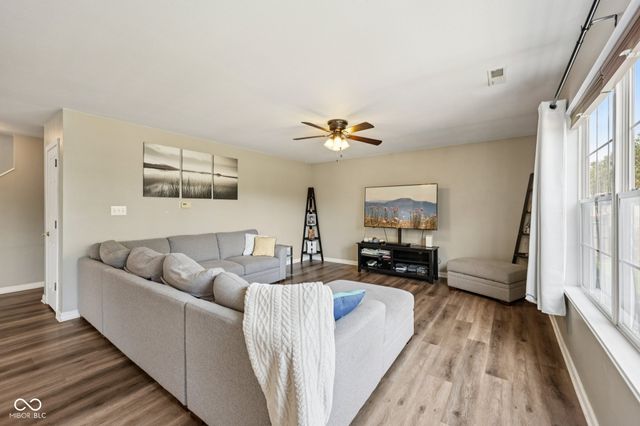 19212 Golden Meadow Way, Noblesville, IN 46060