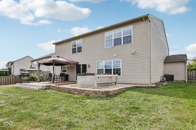 19212 Golden Meadow Way, Noblesville, IN 46060