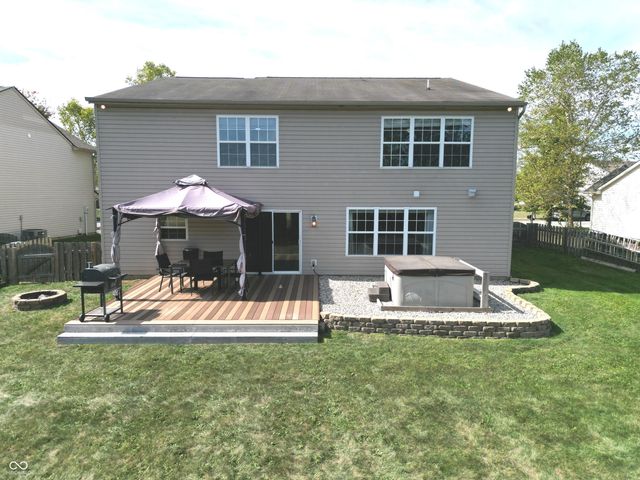 19212 Golden Meadow Way, Noblesville, IN 46060