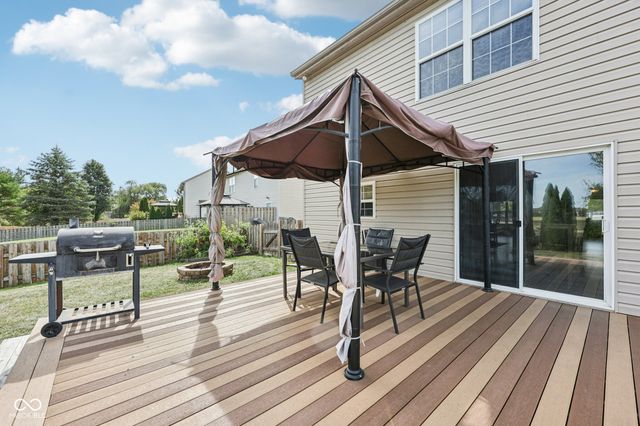 19212 Golden Meadow Way, Noblesville, IN 46060