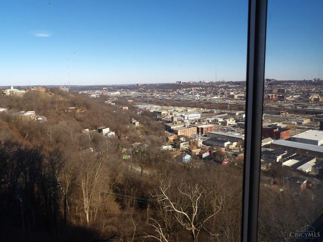 810 Matson Place, Cincinnati, OH 45204