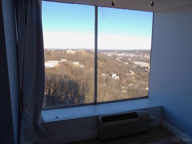 810 Matson Place, Cincinnati, OH 45204