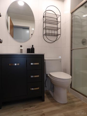 810 Matson Place, Cincinnati, OH 45204