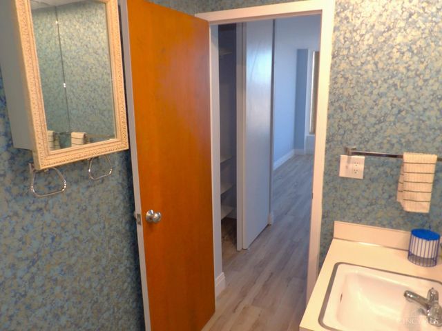 810 Matson Place, Cincinnati, OH 45204