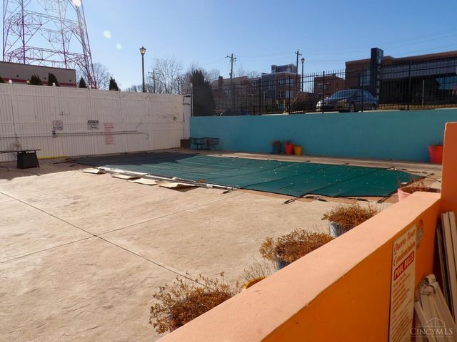 810 Matson Place, Cincinnati, OH 45204