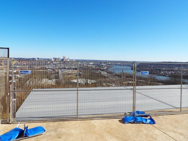 810 Matson Place, Cincinnati, OH 45204