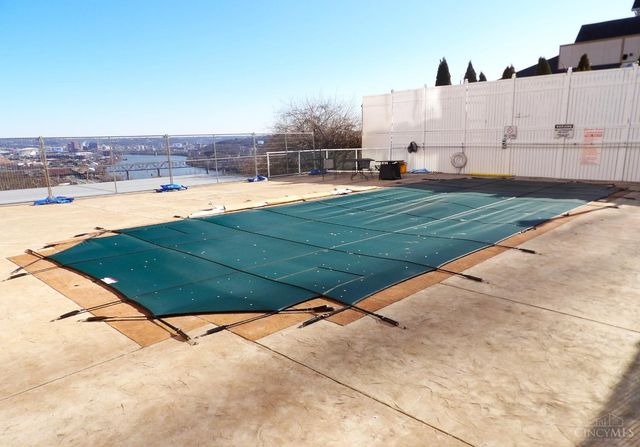 810 Matson Place, Cincinnati, OH 45204