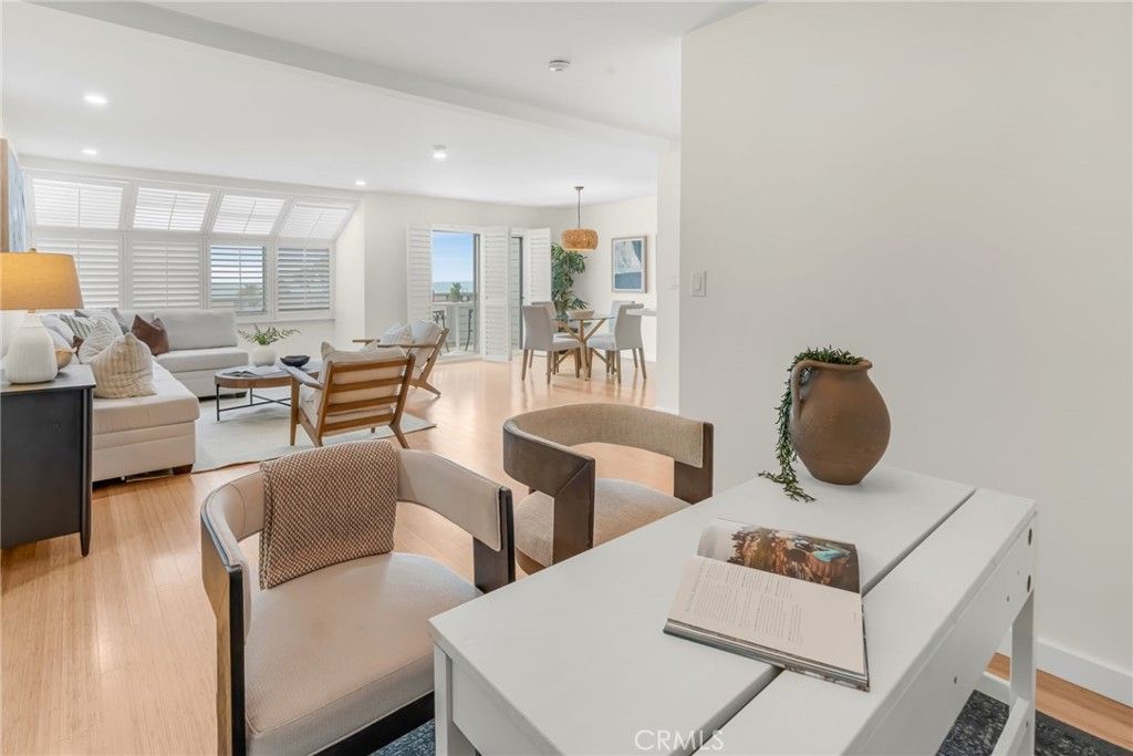 Image 13 of property listing at 250 The Village 303, Redondo Beach, CA 90277