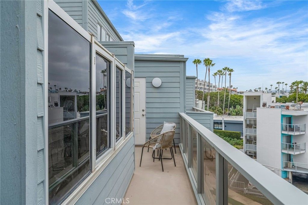 Image 36 of property listing at 250 The Village 303, Redondo Beach, CA 90277