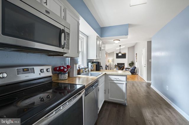 2017 SERPENTINE TER, Silver Spring, MD 20904