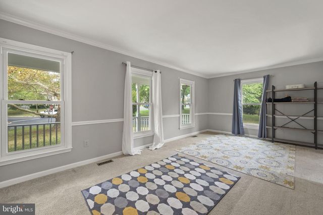 2017 SERPENTINE TER, Silver Spring, MD 20904