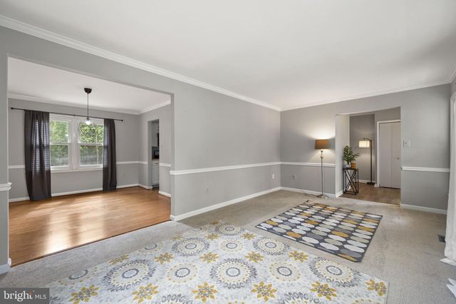 2017 SERPENTINE TER, Silver Spring, MD 20904