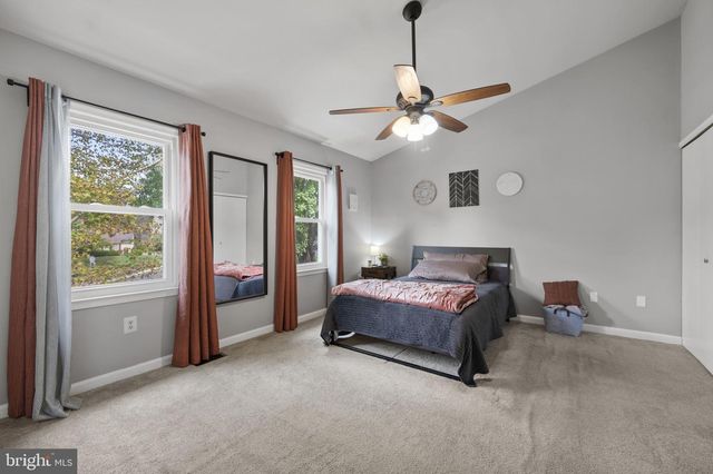 2017 SERPENTINE TER, Silver Spring, MD 20904