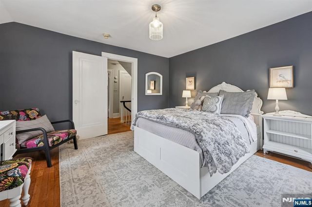 54 Joyce Road, Tenafly, NJ 07670