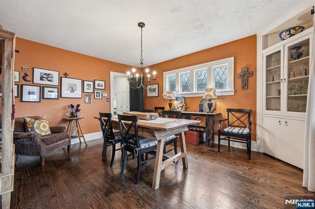 54 Joyce Road, Tenafly, NJ 07670