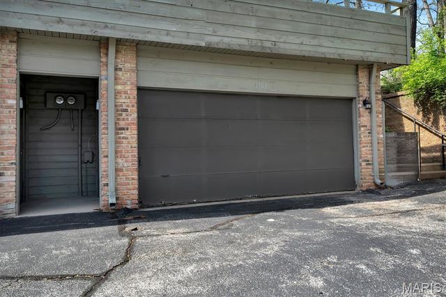1503 Birnamwood Trail Drive, Ballwin, MO 63021