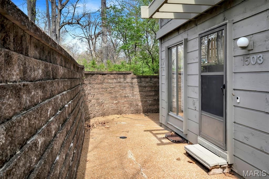 1503 Birnamwood Trail Drive, Ballwin, MO 63021