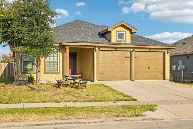 8420 Steel Dust Drive, Fort Worth, TX 76179