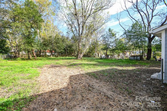 4 Chapman Street, Cheraw, SC 29520