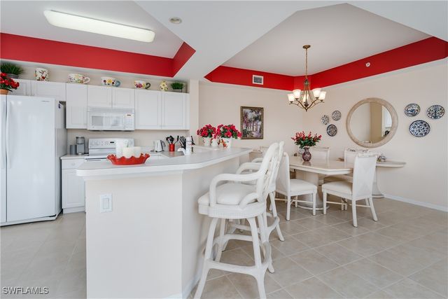 3990 Loblolly Bay DR 302, Naples, FL 34114