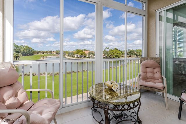 3990 Loblolly Bay DR 302, Naples, FL 34114