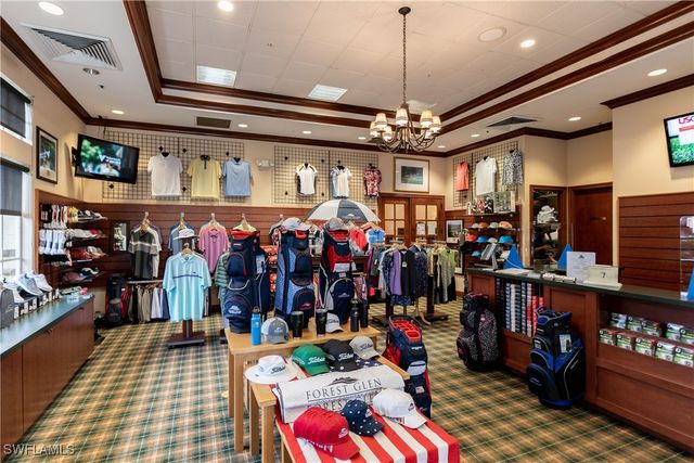 3990 Loblolly Bay DR 302, Naples, FL 34114