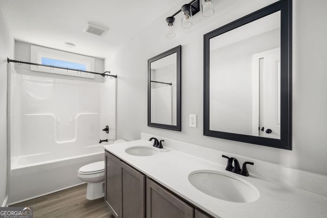 233 Mountain Ashe Lane, Dallas, GA 30132