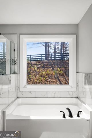 233 Mountain Ashe Lane, Dallas, GA 30132