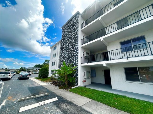 4906 Victoria DR 103, Cape Coral, FL 33904