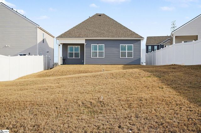 221 Emerald Creek Avenue, Greer, SC 29651