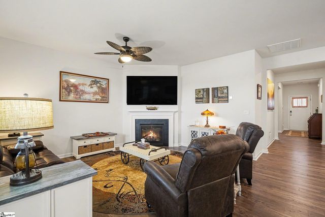 221 Emerald Creek Avenue, Greer, SC 29651