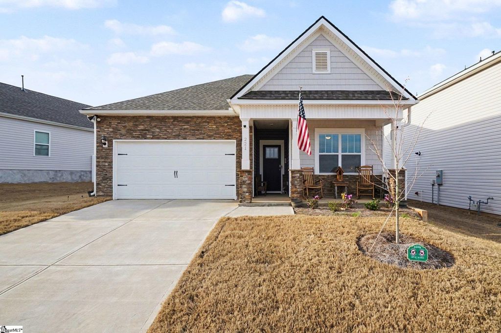 221 Emerald Creek Avenue, Greer, SC 29651