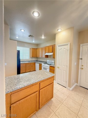 10338 Cherry Brook Street, Las Vegas, NV 89183