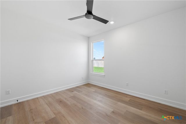6649 King Oaks Boulevard, Salado, TX 76571