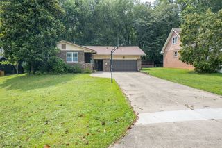 1294 Lakewood Circle, Washington, WV 26181