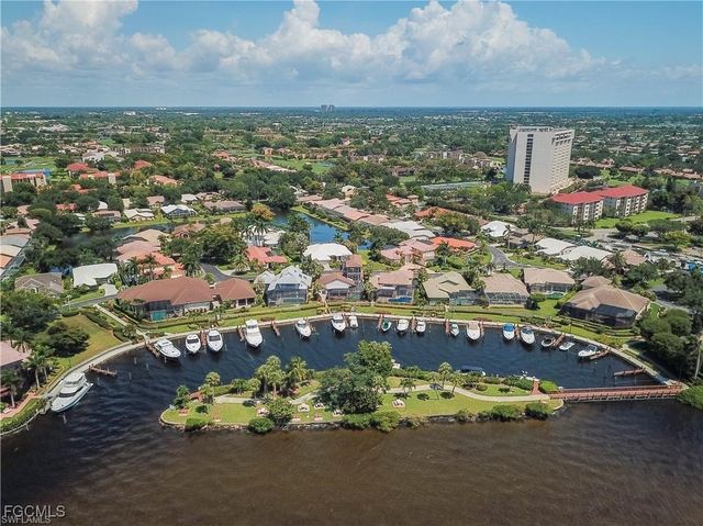 4396 Bowsprit CT 2E, Fort Myers, FL 33919