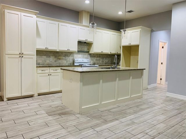 4734 Branch Street, Houston, TX 77021