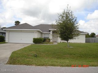 154 Bamboo Avenue SE, Palm Bay, FL 32909