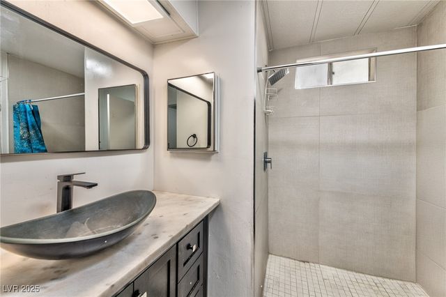 80 Vegas Valley Drive, Pahrump, NV 89048