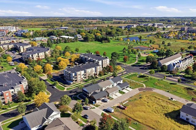 2809 Crinkle Root Drive, Fitchburg, WI 53711