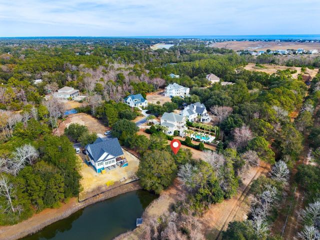 302 Colony Club Dr., Georgetown, SC 29440