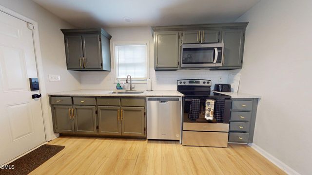 7720 Foxwood Drive, Raleigh, NC 27615