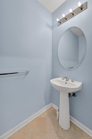 1123 Cold Spring Road, Fishkill, NY 12524