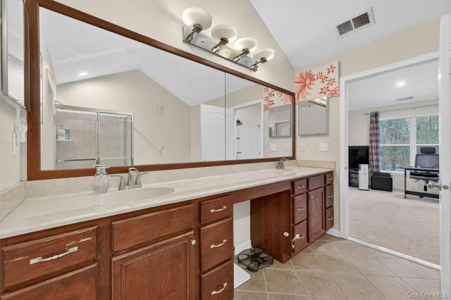 1123 Cold Spring Road, Fishkill, NY 12524