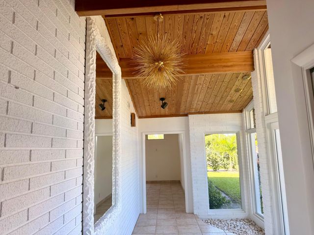 2015 Notre Dame Drive, Lake Worth Beach, FL 33460