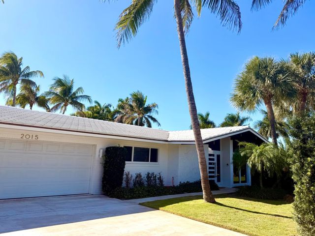2015 Notre Dame Drive, Lake Worth Beach, FL 33460