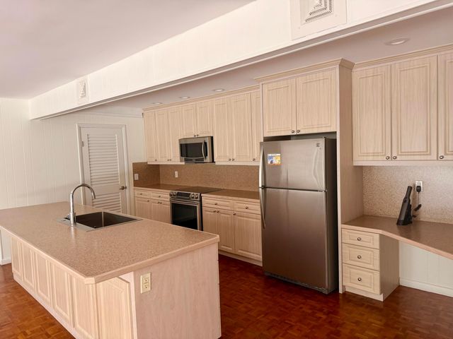 2015 Notre Dame Drive, Lake Worth Beach, FL 33460